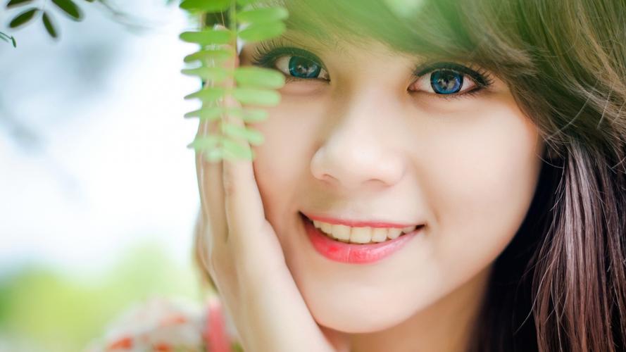 美国青年在成都创业 “盲盒”平台让盈余食物再利用